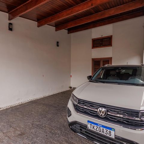 Casa para alugar com 256m², 4 quartos e 3 vagasGaragem