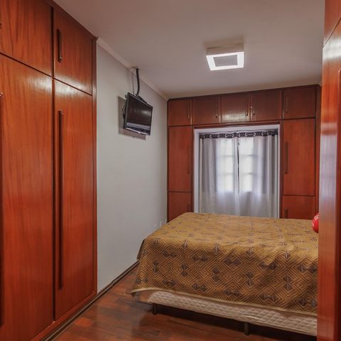 Casa para alugar com 256m², 4 quartos e 3 vagasSuíte