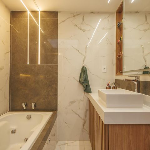 Casa para alugar com 256m², 4 quartos e 3 vagasBanheiro da Suíte