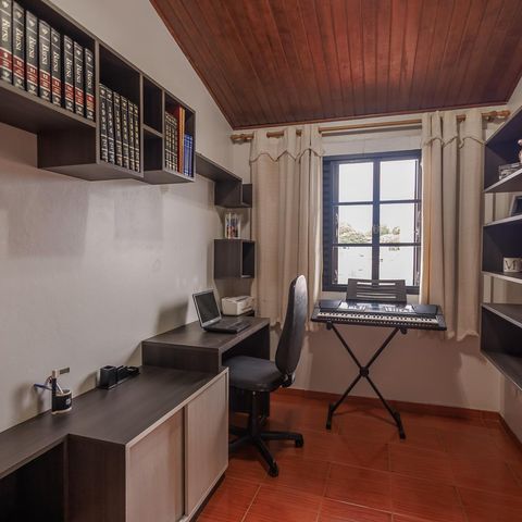Casa para alugar com 256m², 4 quartos e 3 vagasQuarto 2