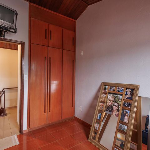 Casa para alugar com 256m², 4 quartos e 3 vagasQuarto 3