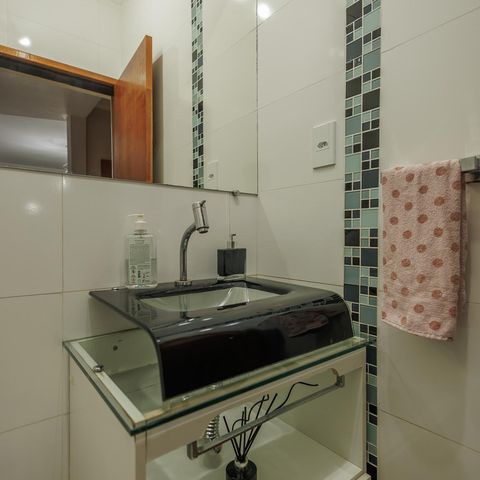 Casa para alugar com 256m², 4 quartos e 3 vagasLavabo Sala