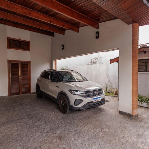 Casa para alugar com 256m², 4 quartos e 3 vagasGaragem