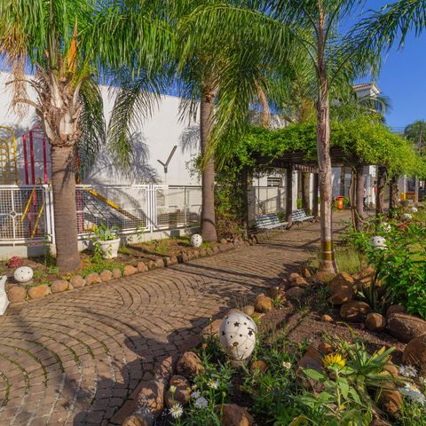 Casa de condomínio à venda com 88m², 3 quartos e 2 vagas Casa de condomínio à venda com 88m², 3 quartos e 2 vagasÁrea comum