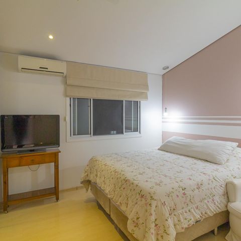 Casa de condomínio à venda com 88m², 3 quartos e 2 vagas Casa de condomínio à venda com 88m², 3 quartos e 2 vagasQuarto 1