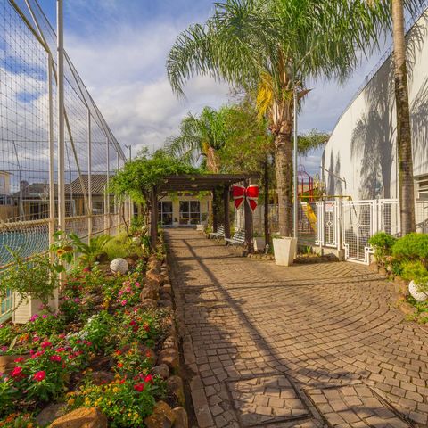 Casa de condomínio à venda com 88m², 3 quartos e 2 vagas Casa de condomínio à venda com 88m², 3 quartos e 2 vagasÁrea comum