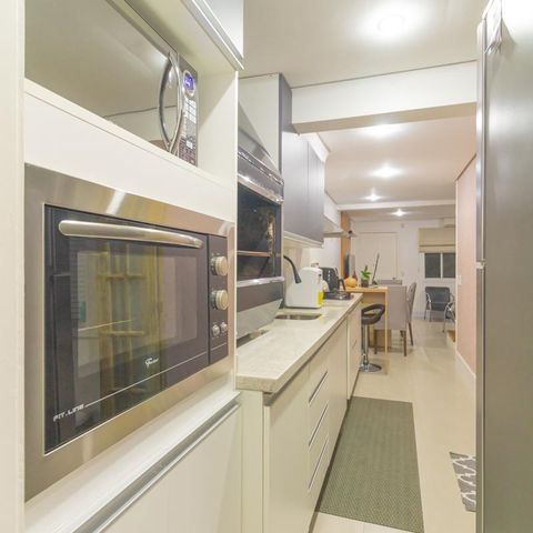 Casa de condomínio à venda com 88m², 3 quartos e 2 vagas Casa de condomínio à venda com 88m², 3 quartos e 2 vagasCozinha