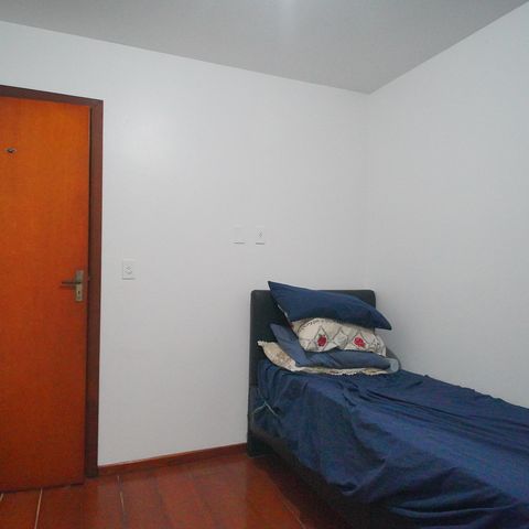 Casa à venda com 226m², 3 quartos e 3 vagasQuarto 2