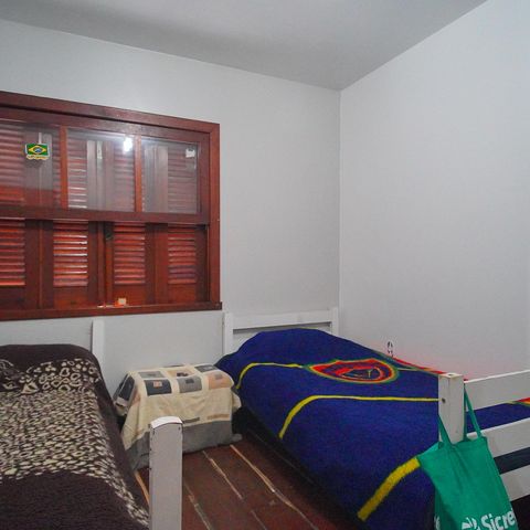 Casa à venda com 226m², 3 quartos e 3 vagasQuarto 1