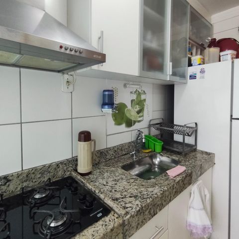 Apartamento à venda com 58m², 2 quartos e sem vaga Apartamento à venda com 58m², 2 quartos e sem vagaCozinha