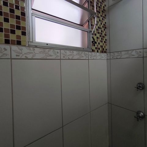 Apartamento à venda com 58m², 2 quartos e sem vaga Apartamento à venda com 58m², 2 quartos e sem vagaBanheiro Social