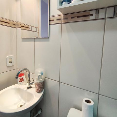 Apartamento à venda com 58m², 2 quartos e sem vaga Apartamento à venda com 58m², 2 quartos e sem vagaBanheiro Suíte