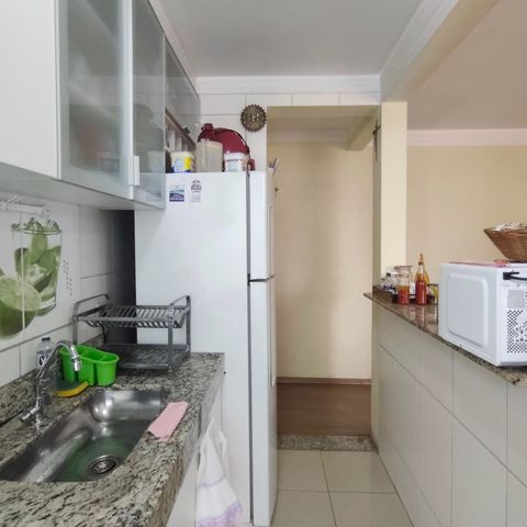 Apartamento à venda com 58m², 2 quartos e sem vaga Apartamento à venda com 58m², 2 quartos e sem vagaCozinha