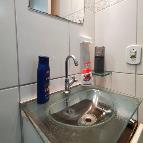 Apartamento à venda com 58m², 2 quartos e sem vaga Apartamento à venda com 58m², 2 quartos e sem vagaBanheiro Social