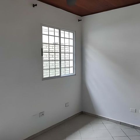 Casa à venda com 250m², 4 quartos e 6 vagas