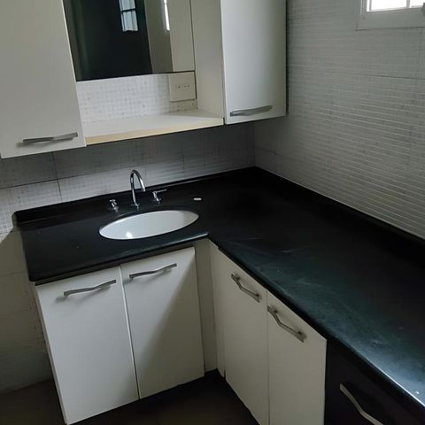 Casa à venda com 250m², 4 quartos e 6 vagas