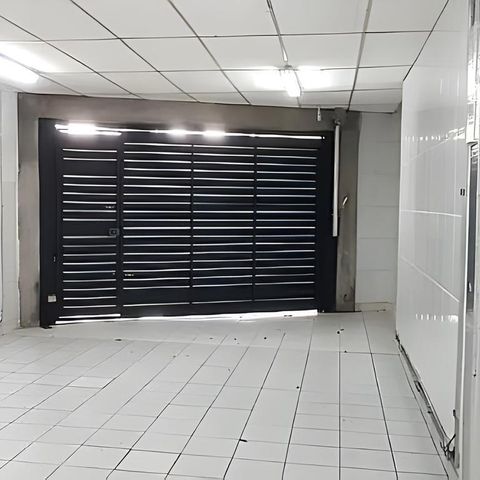 Casa à venda com 250m², 4 quartos e 6 vagas