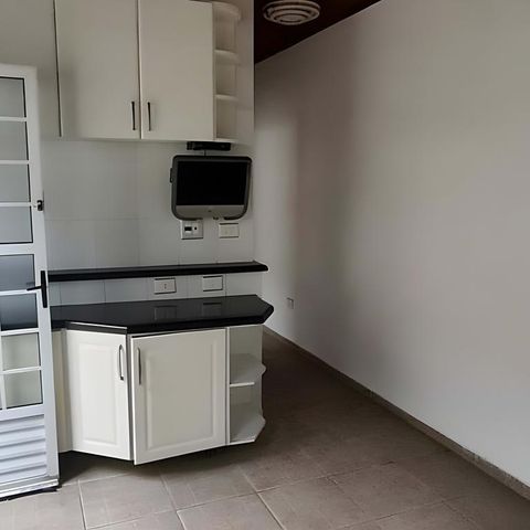 Casa à venda com 250m², 4 quartos e 6 vagas