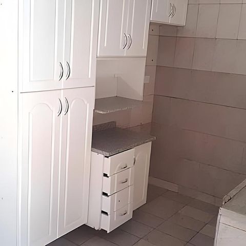 Casa à venda com 250m², 4 quartos e 6 vagas
