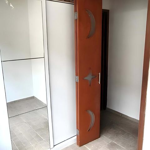 Casa à venda com 250m², 4 quartos e 6 vagas