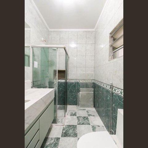 Casa à venda com 135m², 4 quartos e 1 vaga