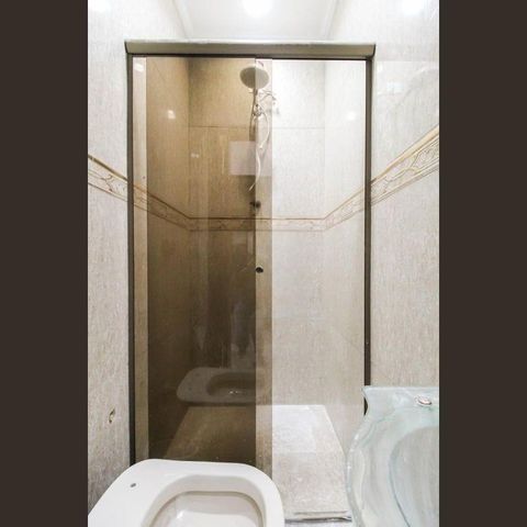 Casa à venda com 135m², 4 quartos e 1 vaga