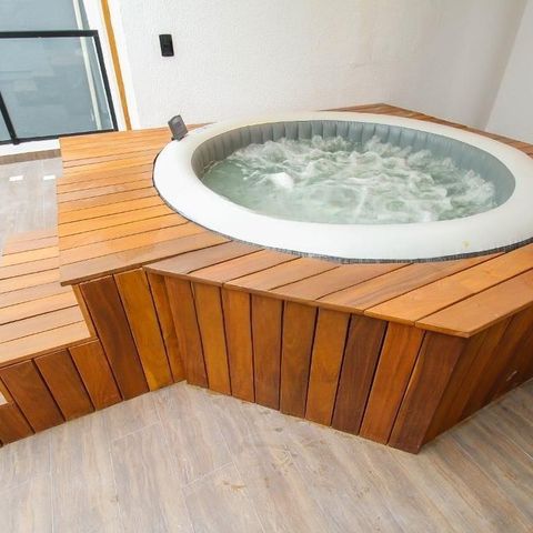 Casa à venda com 135m², 4 quartos e 1 vaga