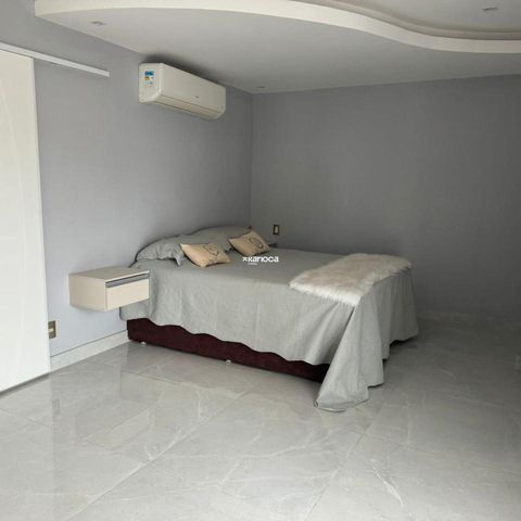 Casa de condomínio à venda com 300m², 4 quartos e 4 vagas