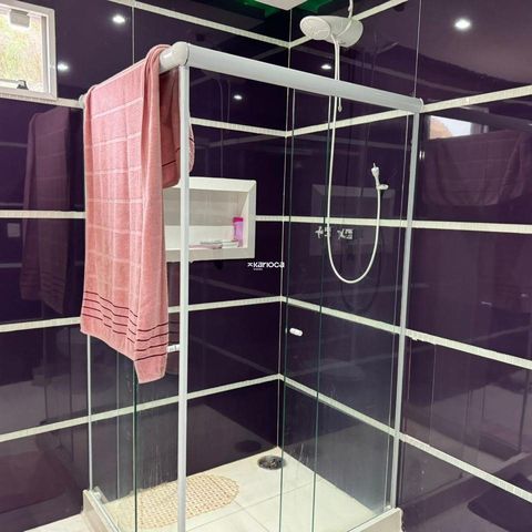 Casa de condomínio à venda com 300m², 4 quartos e 4 vagas