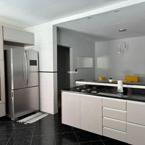 Casa de condomínio à venda com 300m², 4 quartos e 4 vagas