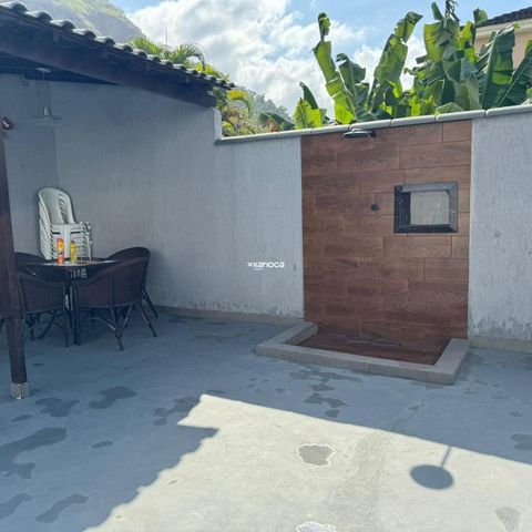 Casa de condomínio à venda com 300m², 4 quartos e 4 vagas