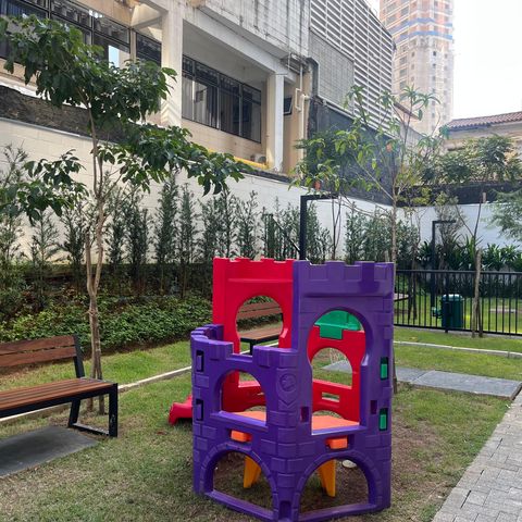 Studio à venda com 27m², 1 quarto e sem vaga Studio à venda com 27m², 1 quarto e sem vagaÁrea comum - Playground