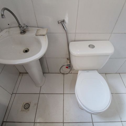 Casa à venda com 105m², 3 quartos e 1 vagaEdícula-Banheiro 