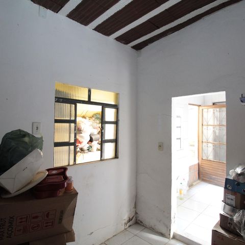 Casa à venda com 105m², 3 quartos e 1 vagaEdícula