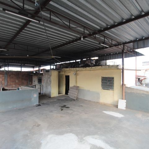 Casa à venda com 105m², 3 quartos e 1 vagaTerraço