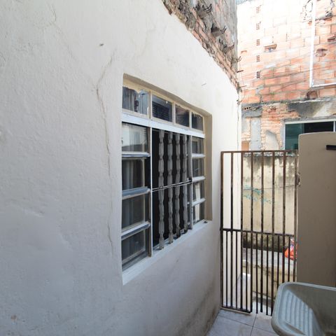 Casa à venda com 105m², 3 quartos e 1 vagaÁrea de Serviço