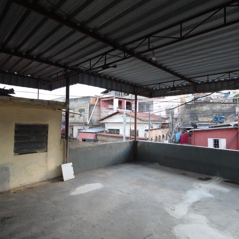 Casa à venda com 105m², 3 quartos e 1 vagaTerraço