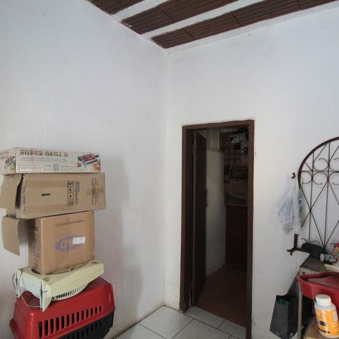 Casa à venda com 105m², 3 quartos e 1 vagaEdícula