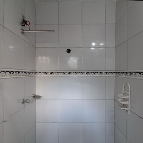 Casa à venda com 105m², 3 quartos e 1 vagaEdícula-Banheiro 