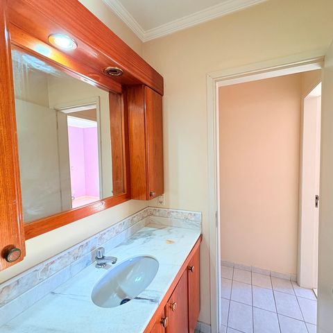 Apartamento à venda com 93m², 3 quartos e 2 vagasBanheiro da Suíte