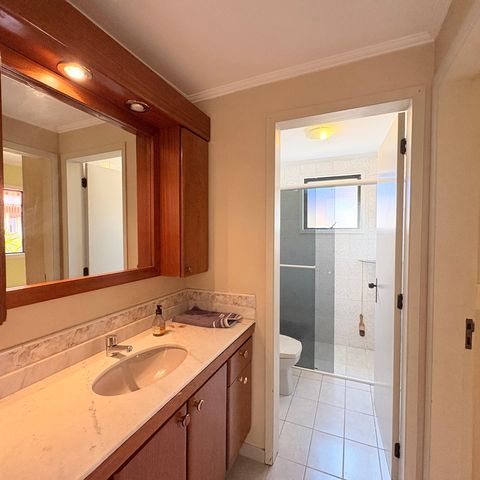 Apartamento à venda com 93m², 3 quartos e 2 vagasBanheiro Social