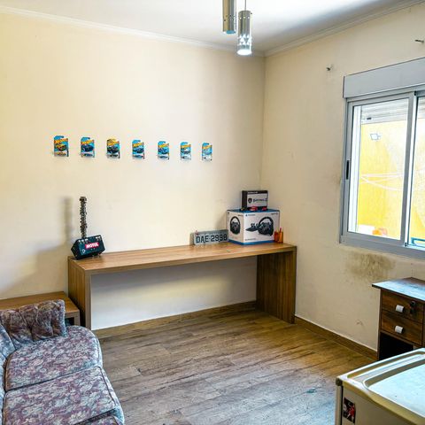 Casa à venda com 98m², 2 quartos e 1 vaga