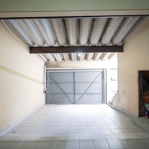 Casa à venda com 210m², 1 quarto e 2 vagasÁrea comum