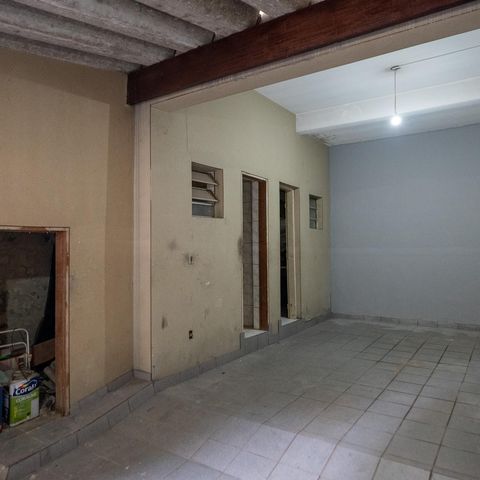 Casa à venda com 210m², 1 quarto e 2 vagasÁrea comum