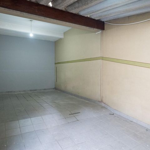 Casa à venda com 210m², 1 quarto e 2 vagasÁrea comum