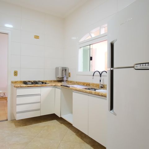 Casa à venda com 150m², 3 quartos e 2 vagasCozinha