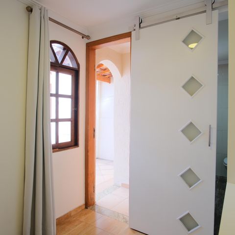 Casa à venda com 150m², 3 quartos e 2 vagasCloset da Suíte
