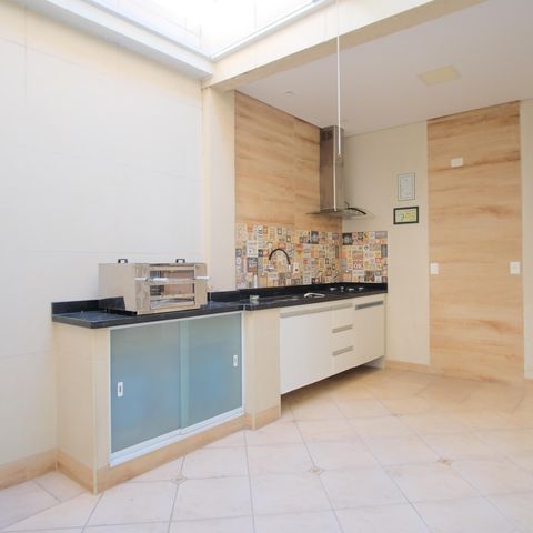 Casa à venda com 150m², 3 quartos e 2 vagasEspaço Gourmet