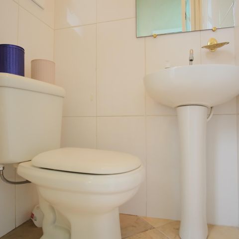 Casa à venda com 150m², 3 quartos e 2 vagasLavabo
