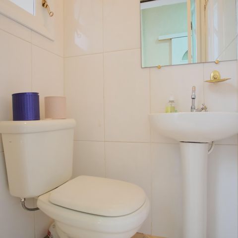 Casa à venda com 150m², 3 quartos e 2 vagasLavabo